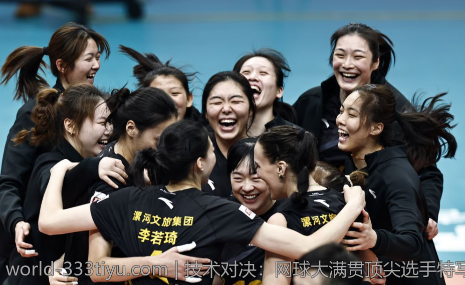 技术对决：网球大满贯顶尖选手特写